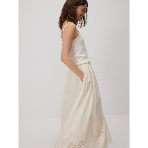 Reserved - Spódnica maxi z haftowanymi kwiatami - kremowy Reserved XS Reserved
