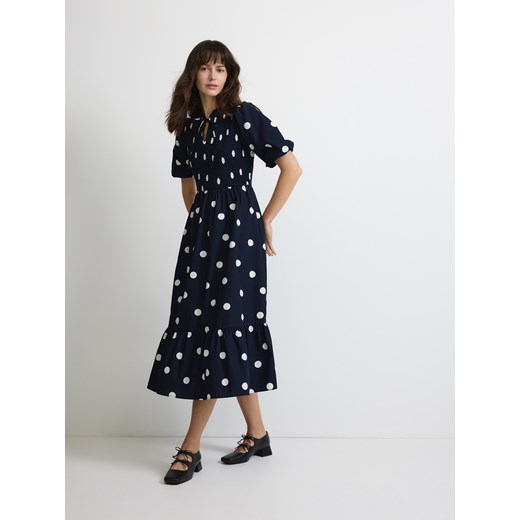 Reserved - Bawełniana sukienka w groszki - granatowy Reserved L Reserved