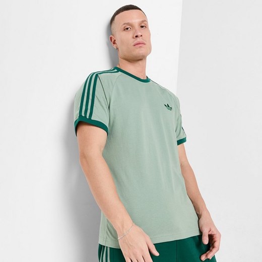 ADIDAS T-SHIRT CALI TEE ze sklepu JD Sports  w kategorii T-shirty męskie - zdjęcie 178754647