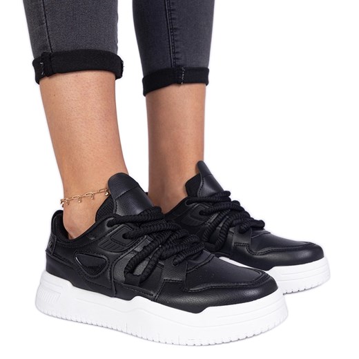 Czarne sneakersy damskie z grubymi sznurówkami ze sklepu ButyModne.pl w kategorii Buty sportowe damskie - zdjęcie 178756425