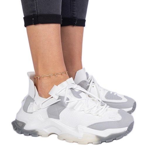 Białe sneakersy damskie ze skarpetkową cholewką ze sklepu ButyModne.pl w kategorii Buty sportowe damskie - zdjęcie 178756426