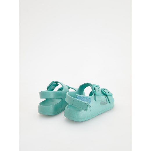 Reserved - Sandały z klamrami - jasnoturkusowy Reserved 26/27 Reserved