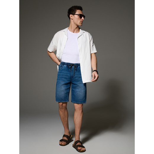 Sinsay - Szorty jeansowe jogger - niebieski Sinsay 32 Sinsay