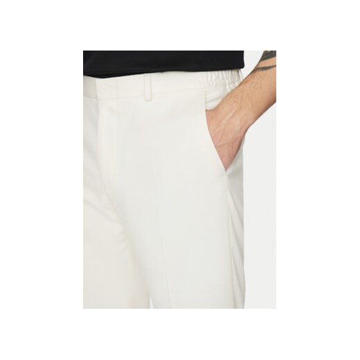 Michael Kors Spodnie garniturowe MK0SP01067 Écru Regular Fit Michael Kors 48 MODIVO