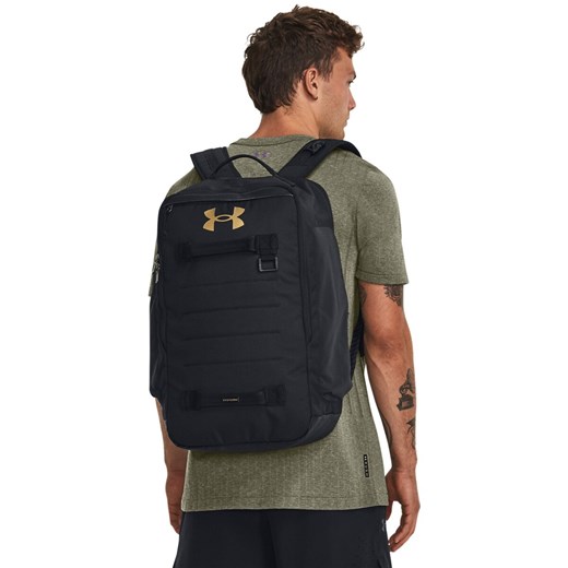 Plecak treningowy uniseks Under Armour UA Contain Backpack - czarny ze sklepu Sportstylestory.com w kategorii Plecaki - zdjęcie 178774938