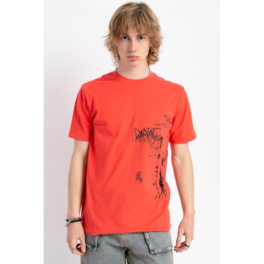 Czerwony t-shirt z autorską grafiką z przodu, kolor - czerwony, rozmiar - 170 ze sklepu REPORTER w kategorii T-shirty chłopięce - zdjęcie 178783889