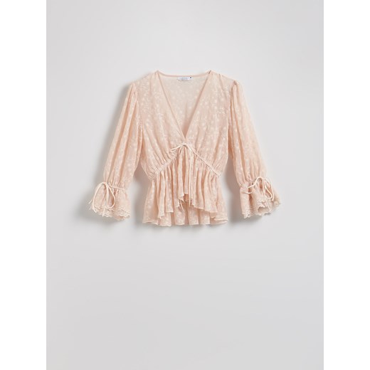 Reserved - Bluzka z ozdobnym haftowaniem - pastelowy róż Reserved M Reserved