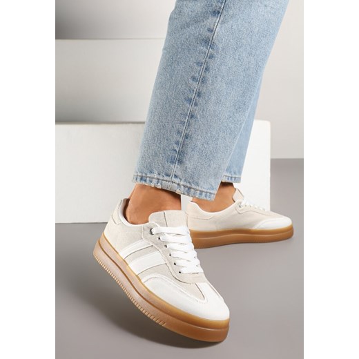 Biało-Beżowe Sneakersy w Stylu Tenisówek z Paskami Falanisa ze sklepu born2be.pl w kategorii Buty sportowe damskie - zdjęcie 178810675