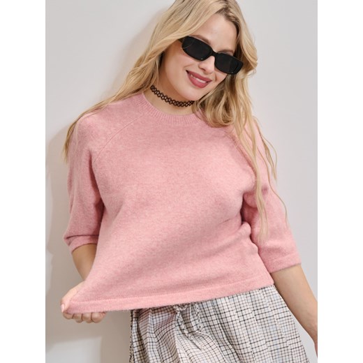 Sweter damski Sinsay z okrągłym dekoltem 