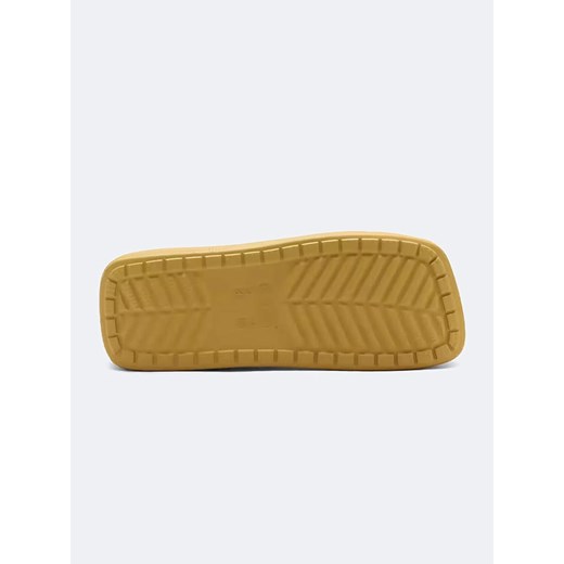 Crocs Chodaki "Classic Blunt" w kolorze żółtym Crocs 46/47 wyprzedaż Limango Polska