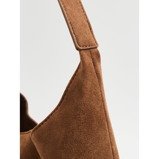 Cropp - Duża brązowa torebka hobo - brązowy Cropp Uniwersalny Cropp