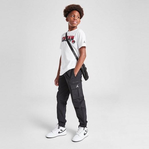 JORDAN SPODNIE JMPMN WVN CRGO BLK B ze sklepu JD Sports  w kategorii Spodnie chłopięce - zdjęcie 178909937
