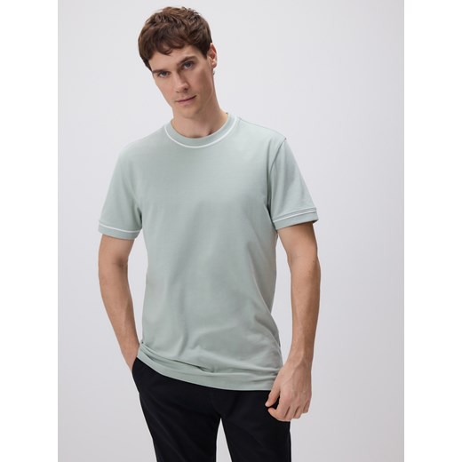 Reserved - Bawełniany t-shirt slim fit - jasnozielony ze sklepu Reserved w kategorii T-shirty męskie - zdjęcie 178930215