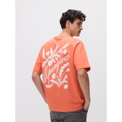 Reserved - T-shirt relaxed z nadrukiem na plecach - czerwony ze sklepu Reserved w kategorii T-shirty męskie - zdjęcie 178930699