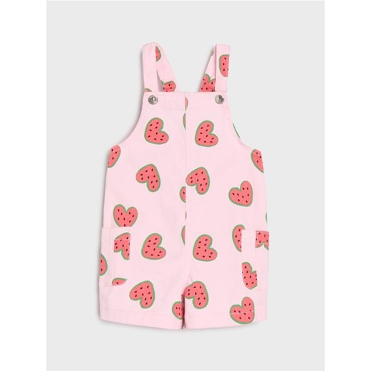 Sinsay - Krótkie ogrodniczki w serca - fioletowy - id: 897DB-34X - marki Sinsay - 178933655 Sinsay - Krótkie ogrodniczki w serca - fioletowy ze sklepu Sinsay w kategorii Spodenki dziewczęce - zdjęcie 178933655