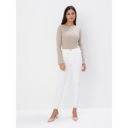 Mohito - Jeansy skinny push up - biały ze sklepu Mohito w kategorii Jeansy damskie - zdjęcie 178951347