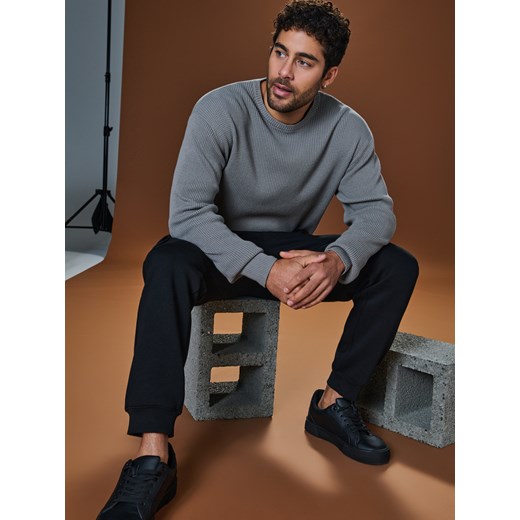 Sinsay - Spodnie tapered cargo fit - czarny Sinsay 3XL Sinsay