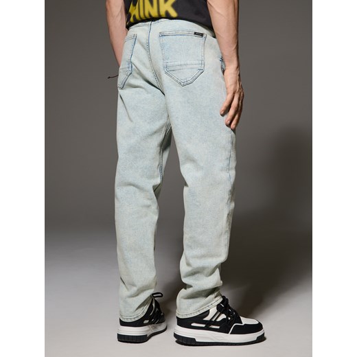 Sinsay - Jeansy comfort - niebieski Sinsay 30/30 Sinsay