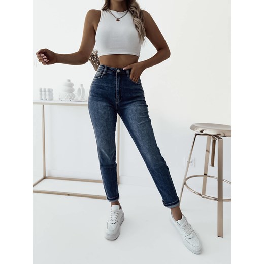 SPODNIE JEANSOWE REGULAR FIT- WYSOKI STAN ze sklepu olika.com.pl w kategorii Spodnie damskie - zdjęcie 178957309