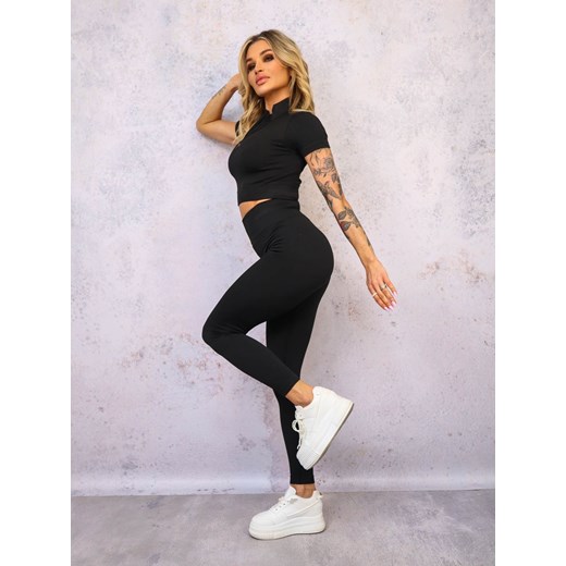 KOMPLET PRĄŻKOWANY LEGGINSY+ TOP ZAPINANY NA ZAMEK- CZARNY Olika uniwersalny olika.com.pl