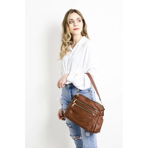 BRĄZOWA TOREBKA TYPU SHOPPER Z OZDOBNYMI ZAMKAMI ze sklepu olika.com.pl w kategorii Torby Shopper bag - zdjęcie 178962416