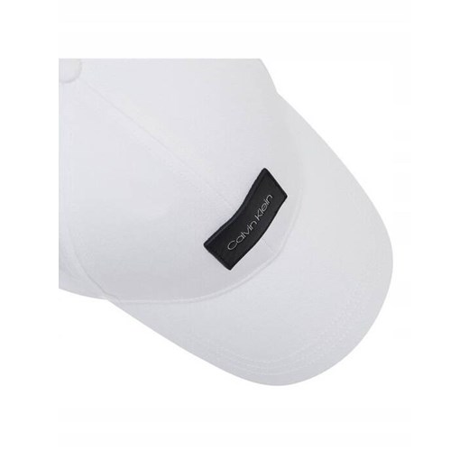 CZAPKA Z DASZKIEM CALVIN KLEIN CCK4202 ze sklepu olika.com.pl w kategorii Czapki z daszkiem damskie - zdjęcie 178963258