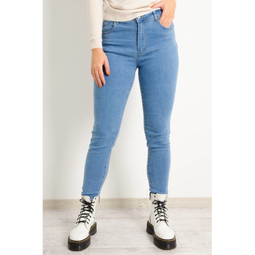 SPODNIE PLUS SIZE JASNE JEANSOWE- PUSH UP ze sklepu olika.com.pl w kategorii Jeansy damskie - zdjęcie 178963358