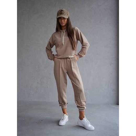 KOMPLET BAWEŁNIANY BLUZA Z SZNURKAMI+SPODNIE- BRĄZOWY ze sklepu olika.com.pl w kategorii Dresy damskie - zdjęcie 178963799