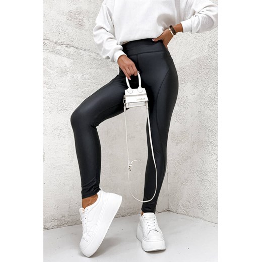 WOSKOWANE LEGGINSY Z WYSOKIM STANEM Z PRZESZYCIAMI- CZARNE ze sklepu olika.com.pl w kategorii Spodnie damskie - zdjęcie 178965799