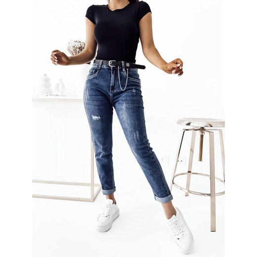 SPODNIE JEANSOWE MOM FIT Z PRZETARCIAMI+ PASEK ze sklepu olika.com.pl w kategorii Jeansy damskie - zdjęcie 178966349