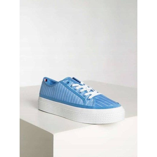 SNEAKERSY TOMMY HILFIGER BTA2808 ze sklepu olika.com.pl w kategorii Trampki damskie - zdjęcie 178968615