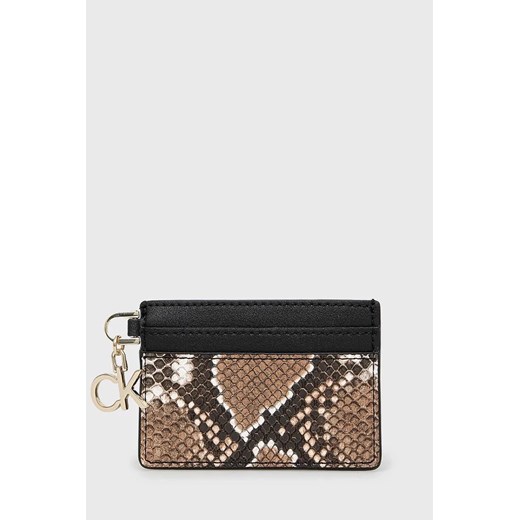 ETUI NA KARTY CALVIN KLEIN PCA1101 ze sklepu olika.com.pl w kategorii Etui - zdjęcie 178970027