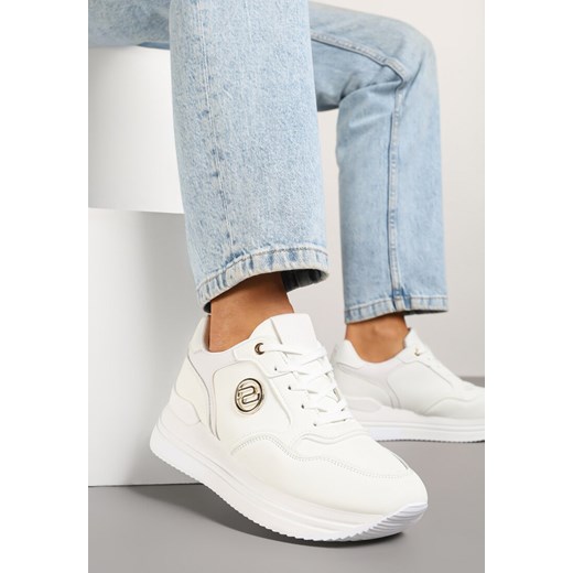Białe Sneakersy na Platformie z Metaliczną Ozdobą Roniane ze sklepu renee.pl w kategorii Buty sportowe damskie - zdjęcie 178990036