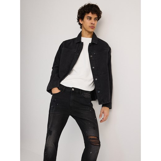 Reserved - Jeansy carrot slim z przetarciami - czarny Reserved 34 Reserved