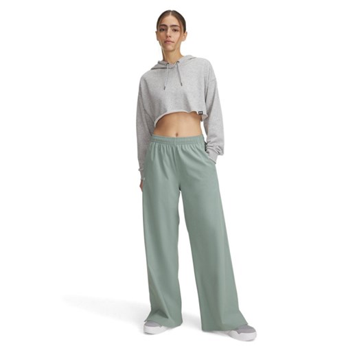 Damskie spodnie treningowe Under Armour Armoursport Wide Leg Pant - zielone ze sklepu Sportstylestory.com w kategorii Spodnie damskie - zdjęcie 179003126
