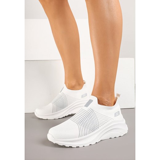 Biało-Szare Buty Sportowe Sneakersy Grubej Podeszwie z Tłoczeniem i Siateczkową Cholewką Puvorea ze sklepu born2be.pl w kategorii Buty sportowe damskie - zdjęcie 179020168
