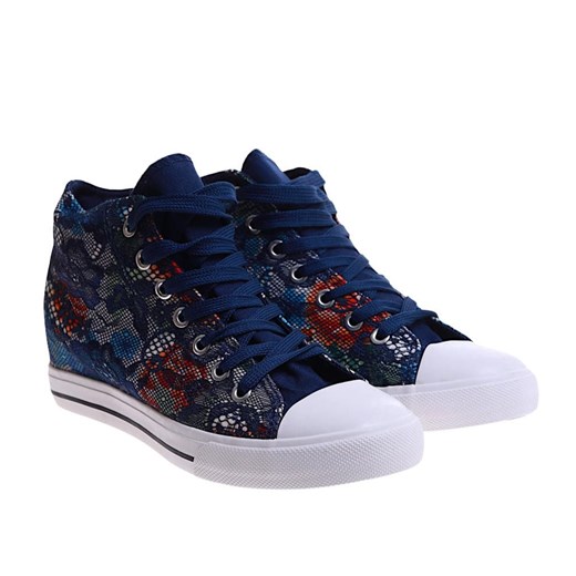 Wysokie sznurowane trampki na niskim koturnie Flower Blue /F1-2 8087 S190/ ze sklepu Pantofelek24.pl w kategorii Trampki damskie - zdjęcie 179041509