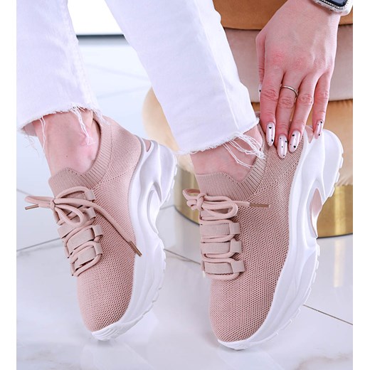 Wsuwane buty sportowe na platformie /F6-3 13541 T233/ ze sklepu Pantofelek24.pl w kategorii Buty sportowe damskie - zdjęcie 179057949
