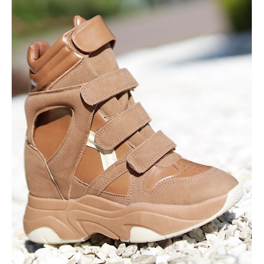 Karmelowe trampki sneakersy na koturnie Seastar /G9-1 14897 T937/ ze sklepu Pantofelek24.pl w kategorii Buty sportowe damskie - zdjęcie 179064326