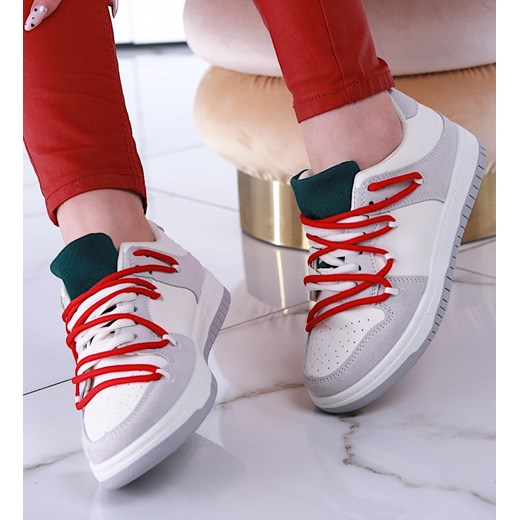 Sznurowane damskie trampki Red /D3-3 13513 T288/ ze sklepu Pantofelek24.pl w kategorii Trampki damskie - zdjęcie 179065476