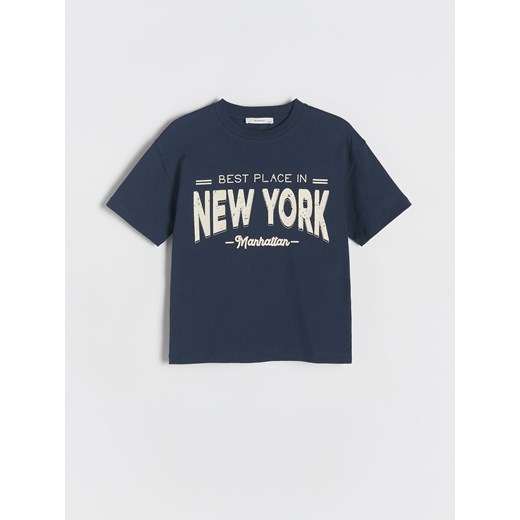 Reserved - Bawełniany t-shirt z nadrukiem - granatowy ze sklepu Reserved w kategorii T-shirty chłopięce - zdjęcie 179070406