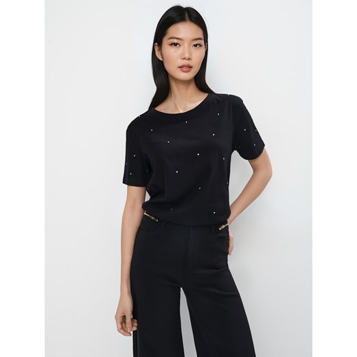 Mohito - Bawełniany czarny t-shirt z dżetami - czarny ze sklepu Mohito w kategorii Bluzki damskie - zdjęcie 179073495
