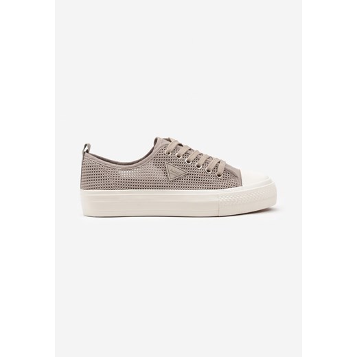 Trampki damskie Born2be na wiosnę 