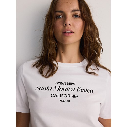 Reserved - T-shirt z nadrukiem - biały Reserved XL wyprzedaż Reserved