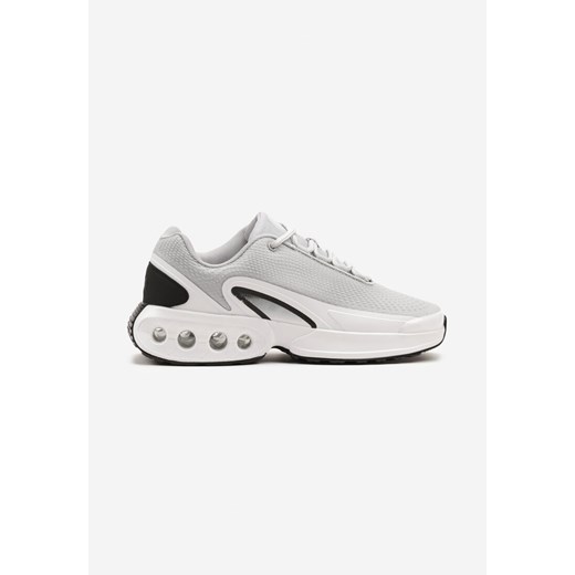 Szaro-Białe Buty Sportowe Sneakersy na Grubej Tłoczonej Podeszwie Uliathiela ze sklepu born2be.pl w kategorii Buty sportowe męskie - zdjęcie 179096847