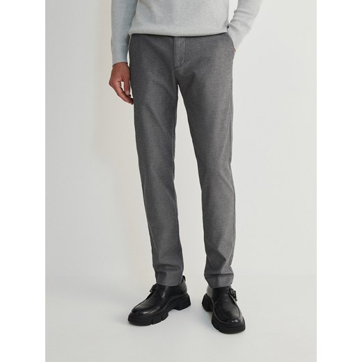 Reserved - Spodnie chino slim fit - szary ze sklepu Reserved w kategorii Spodnie męskie - zdjęcie 179106039