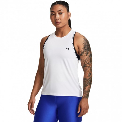 Damski top treningowy Under Armour Knockout Novelty Tank - biały ze sklepu Sportstylestory.com w kategorii Bluzki damskie - zdjęcie 179108235