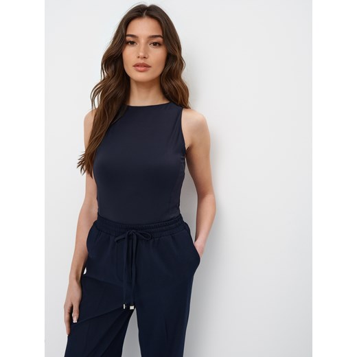 Bluzka damska Mohito granatowa z okrągłym dekoltem bez rękawów 