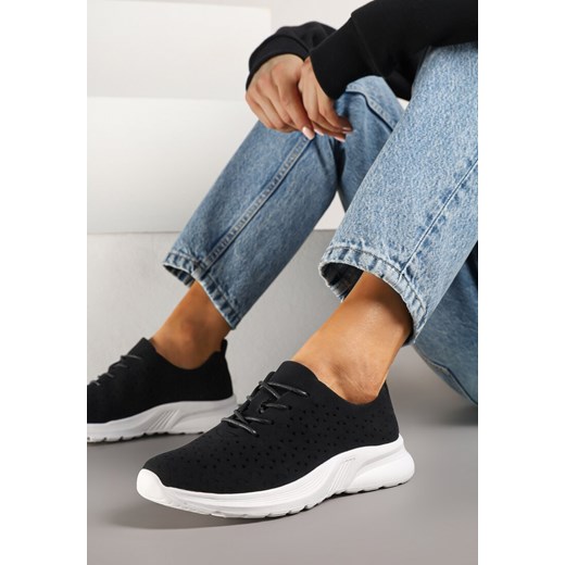 Czarne Sneakersy Ozdobione Ażurowym Wzorem Sareldi ze sklepu renee.pl w kategorii Buty sportowe damskie - zdjęcie 179124549