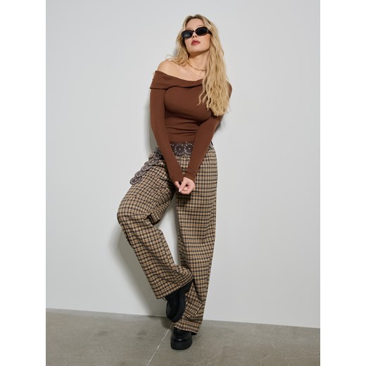 Spodnie damskie brązowe Sinsay 